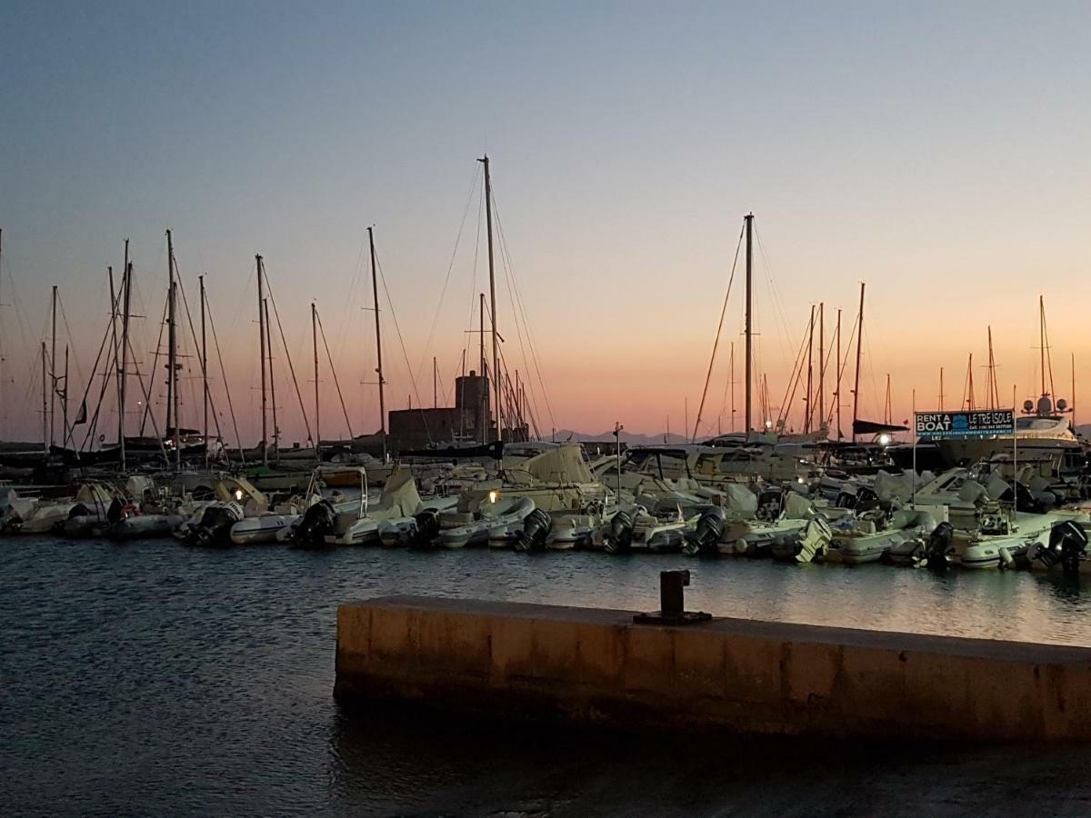 Nomapartments Il Cortile Romey Trapani Bagian luar foto
